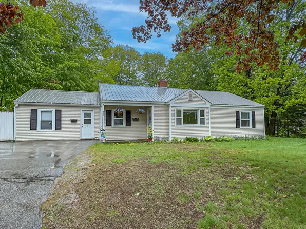 66 North High Street, Bridgton, ME 04009