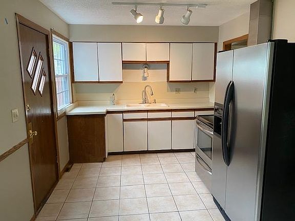 2nd image of 5337 Chowen Ave S
