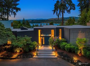 9166 Parkwood Ridge Rd, Mercer Island, WA