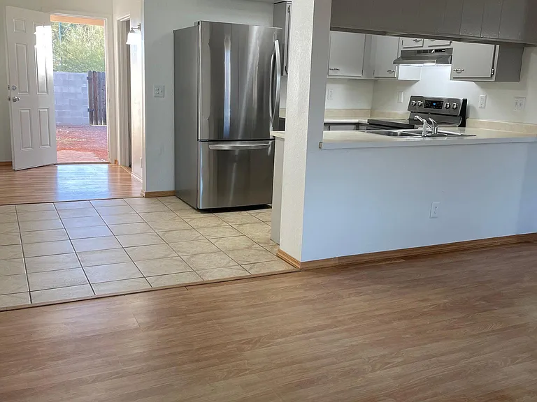 8820 E Arbor St — Photo 7
