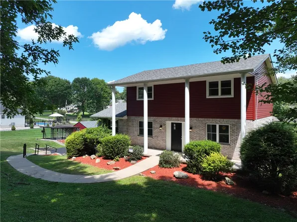 135 Willow St, Brownsville, PA 15417