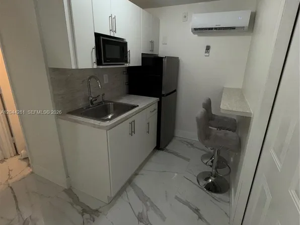 6497 W 8th Ln #6497, Hialeah, FL 33012