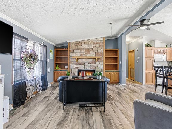 3rd image of 4827 E 994 N