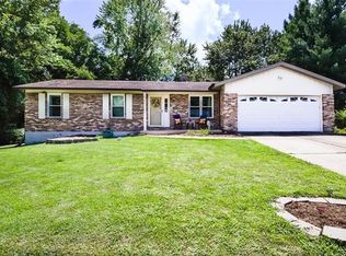 1875 Bender Ln, Arnold, MO