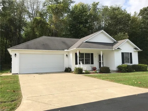18 Westwinds Dr, Conneaut, OH 44030