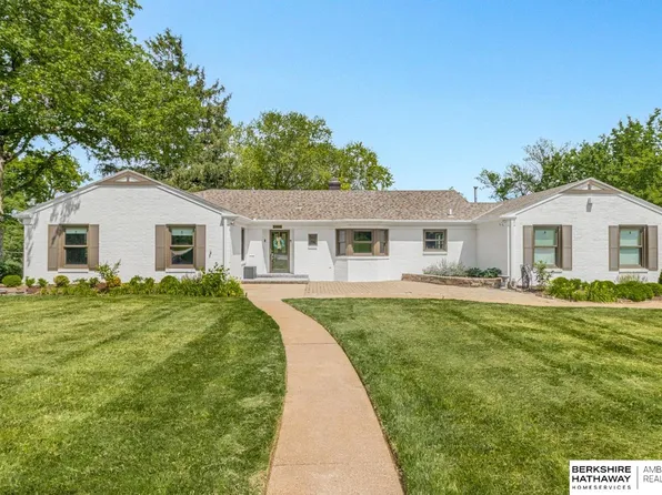 651 N 63rd St, Omaha, NE 68132