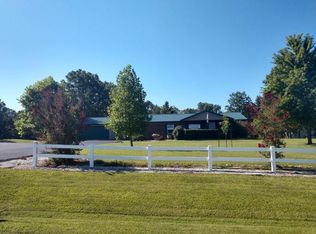 281 Lake Ranch Rd, Kissee Mills, MO 65680
