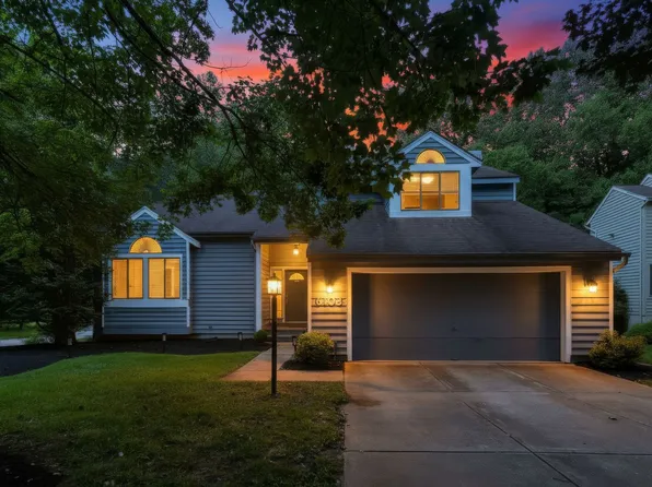 6103 Triangle Dr, Columbia, MD 21044