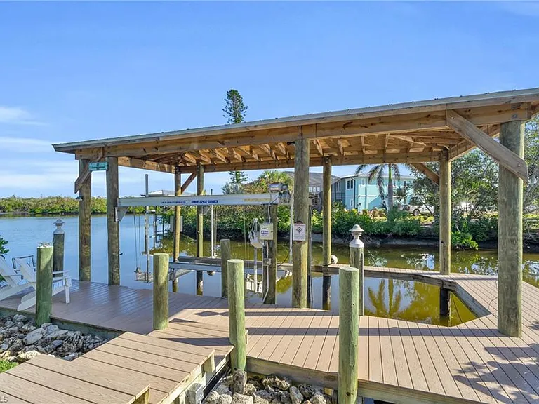 27725 Forester Dr — Photo 4