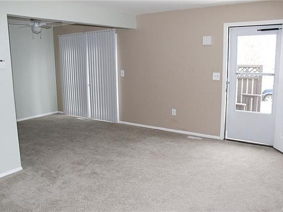 4th image of 105 Beechwoode Ln #1