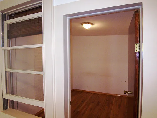 Rented by Friedman Roth Realty | media 37