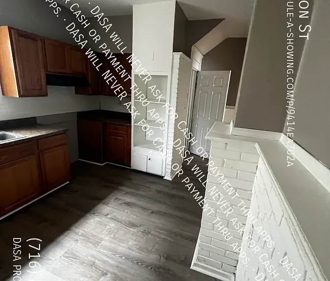 32 Stanton St — Photo 8