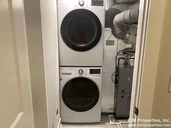2nd image of 2544 W Logan Blvd #1C