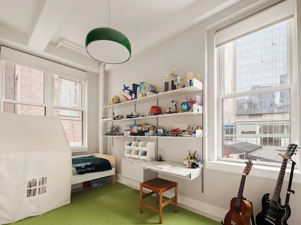 24 West 30th Street 7 image 11 of 12