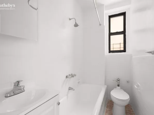 55 Parade Place image 9 of 14