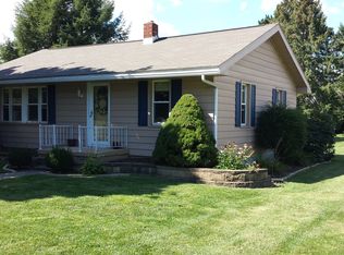 615 Harrison St, Magnolia, OH 44643