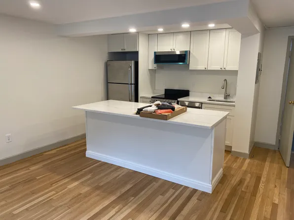 (undisclosed Address), Arlington, MA 02476