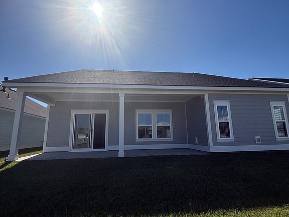 3rd image of 1123 Beach Way Ln.