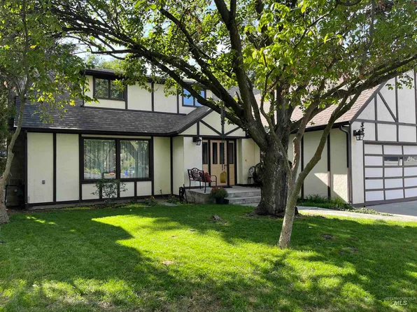 354 W Syringa Ct, Lewiston, ID 83501