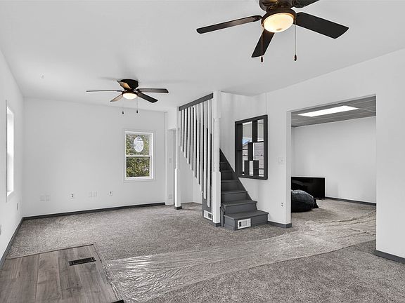 2nd image of 125 N Marietta St