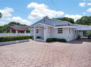 2450 NW 32nd St, Miami, FL 33142