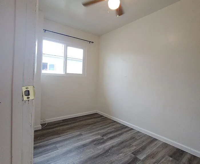 4452 Rosebud Ln #C — Photo 11