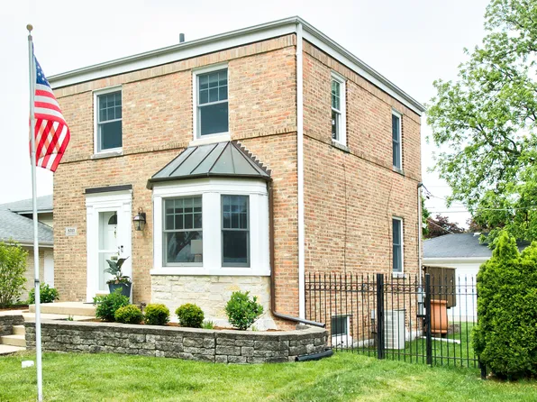 8310 N Oriole Ave, Niles, IL 60714
