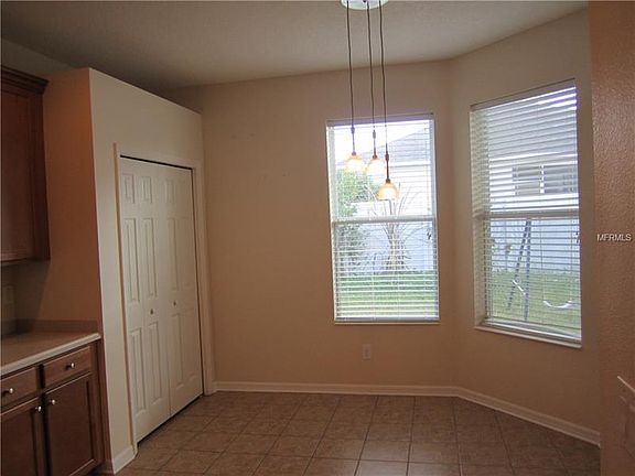 4th image of 12813 Hampton Hill Dr