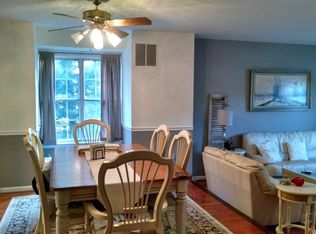 46595 Carriage Ct, Sterling, VA 20164