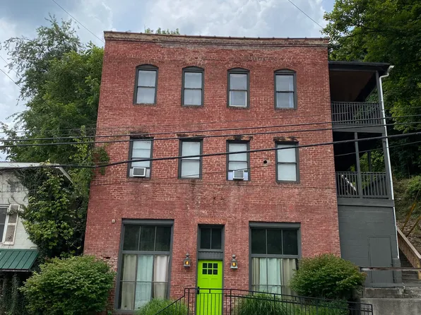 183 Frankford Rd, Ronceverte, WV 24970
