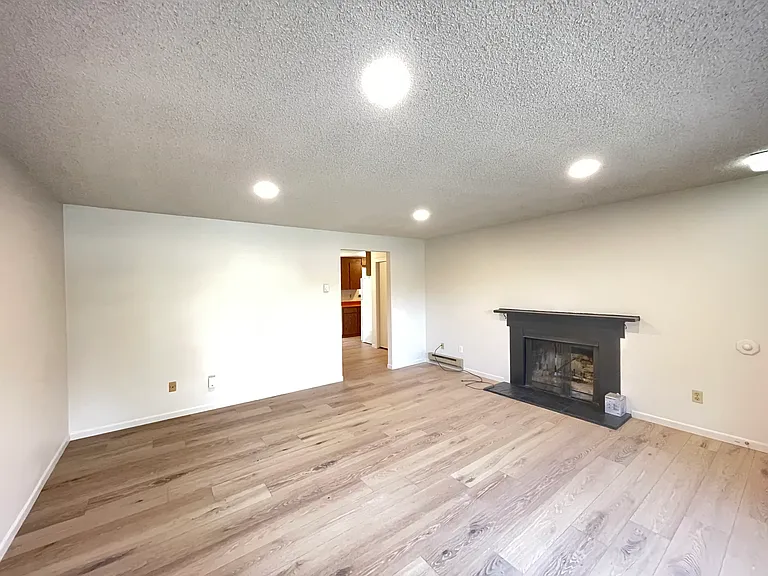 15316 9th Avenue Ct E #15316 — Photo 1