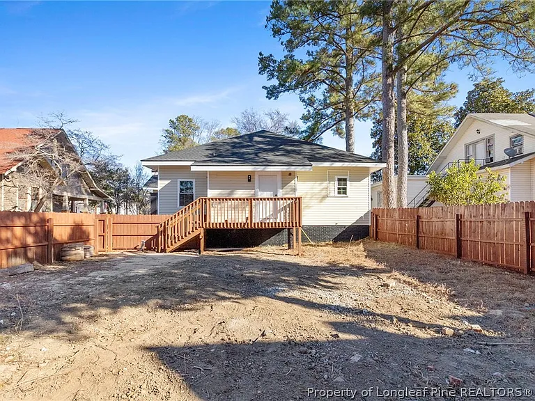503 W Harnett St — Photo 37