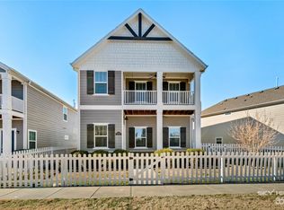 5206 S 65th Pl, Rogers, AR 72758