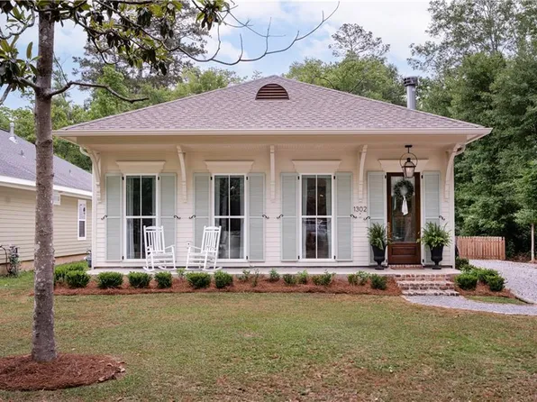 1302 W 23rd Ave, Covington, LA 70433