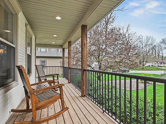 3rd image of 21758 E Sandy Hill Ln