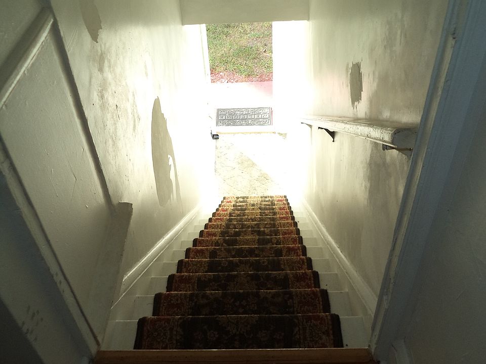 1st image of 207 N Boundary Ave APT B