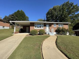 212 Birchwood Rd, Danville, VA 24540