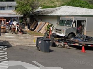 523 Kiholo St, Honolulu, HI 96821
