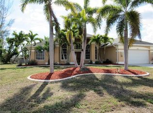 406 SE 20th St, Cape Coral, FL 33990
