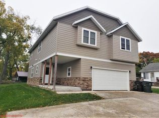 534 S Gault St, Whitewater, WI 53190
