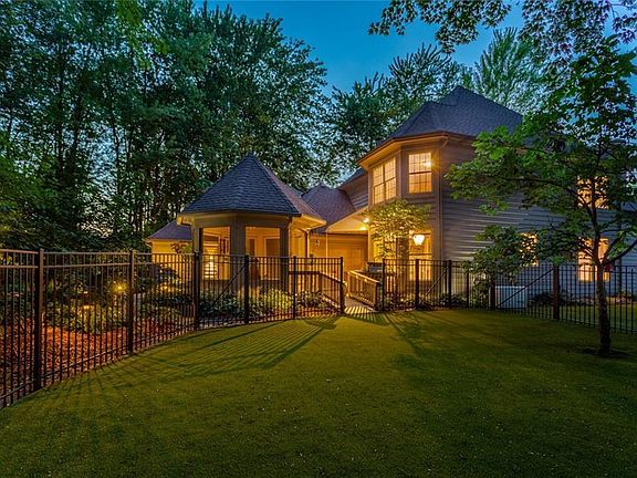 4th image of 32391 Regency Ct
