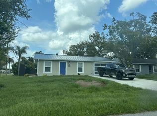 1401 Keuka Ave, North Fort Myers, FL 33917