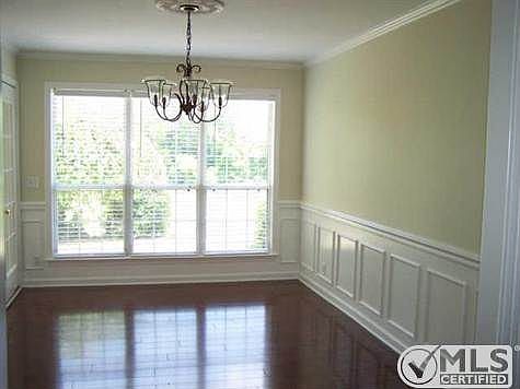 3rd image of 2547 Shinnecock Ct