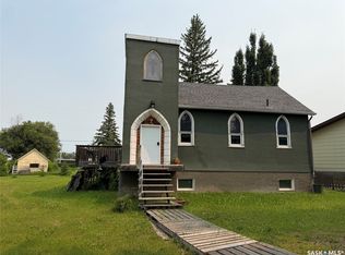 222 1st Ave E, Glaslyn, SK S0M0Y0