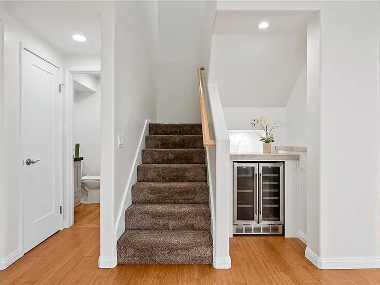 3 Opera Ln — Photo 13
