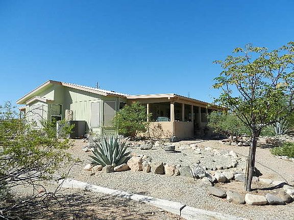2nd image of 670 E Kanab Ln
