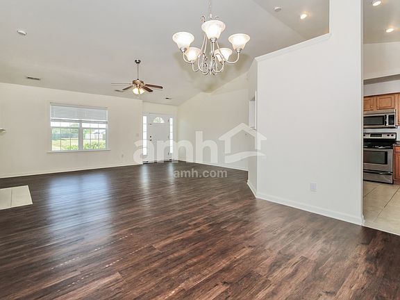 5th image of 2626 Bow Hunter Dr
