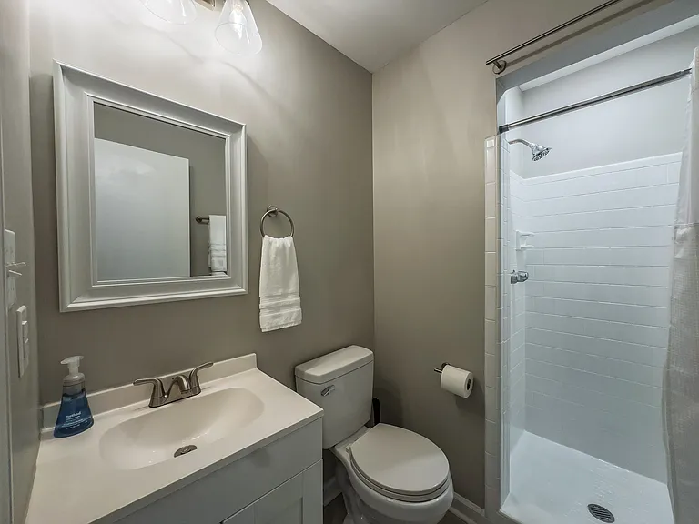 7205 John Elizabeth Pl — Photo 8