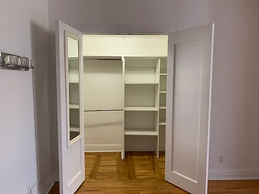 Rented by Stonehenge NYC LLC | media 3