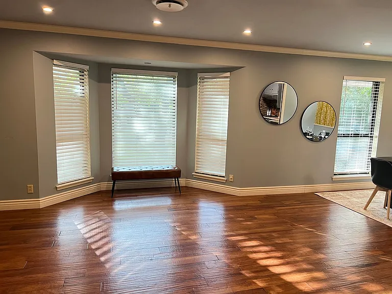 11414 Raindrop Dr — Photo 4